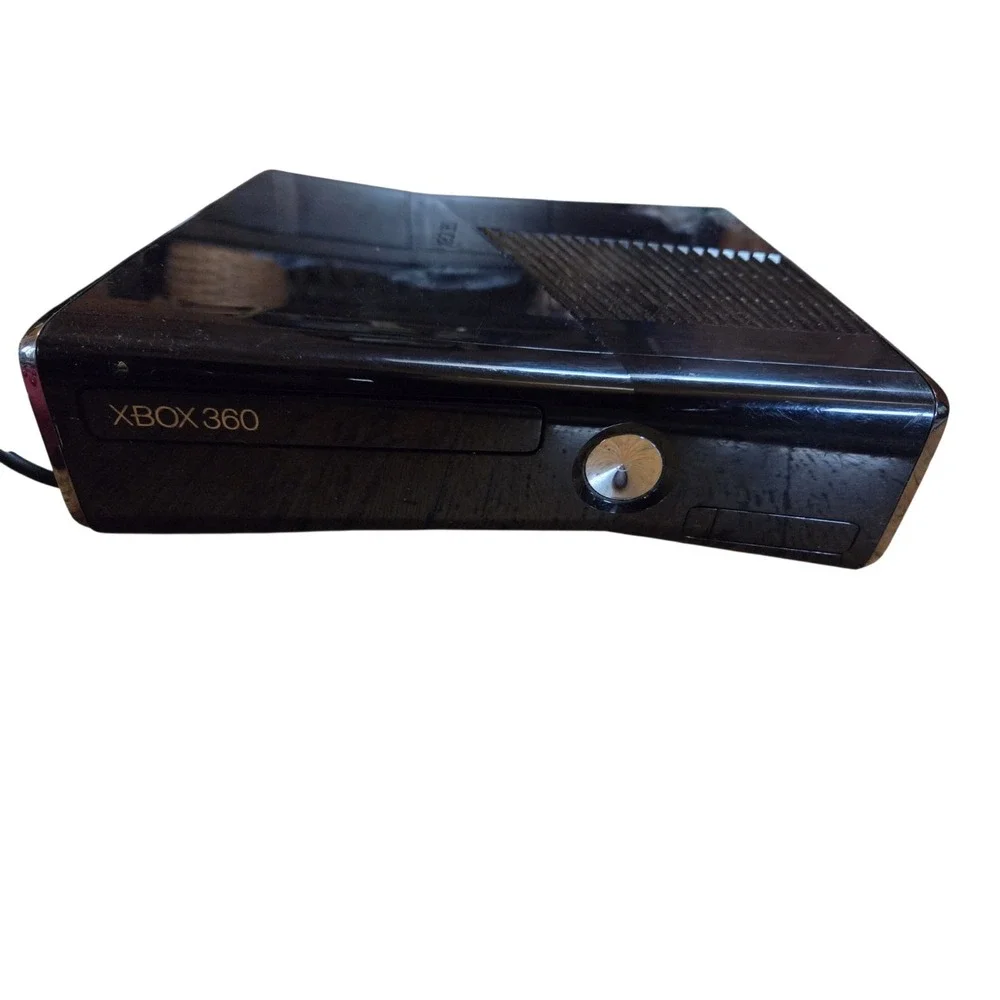Microsoft Xbox 360 S 1439 250GB 1 Controller Lots Of Games Power&HDMI